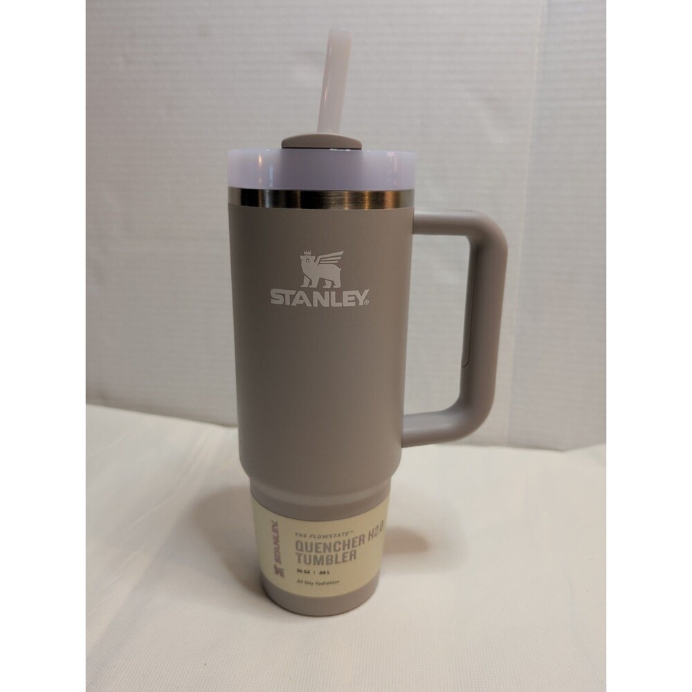 30 Oz. Stanley Quencher H2.0 Tumbler New with Tags Grey Stainless Steel
